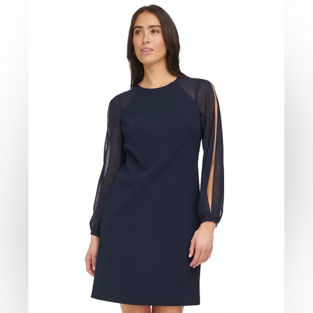 Women's Clothing (803)